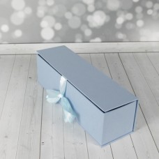 Коробка с откидной крышкой 33х9х9 (светло-голубая)